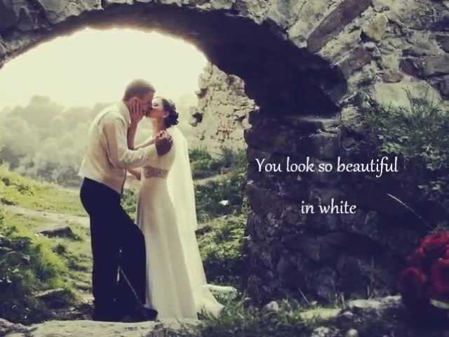 Beautiful In White的影片MV